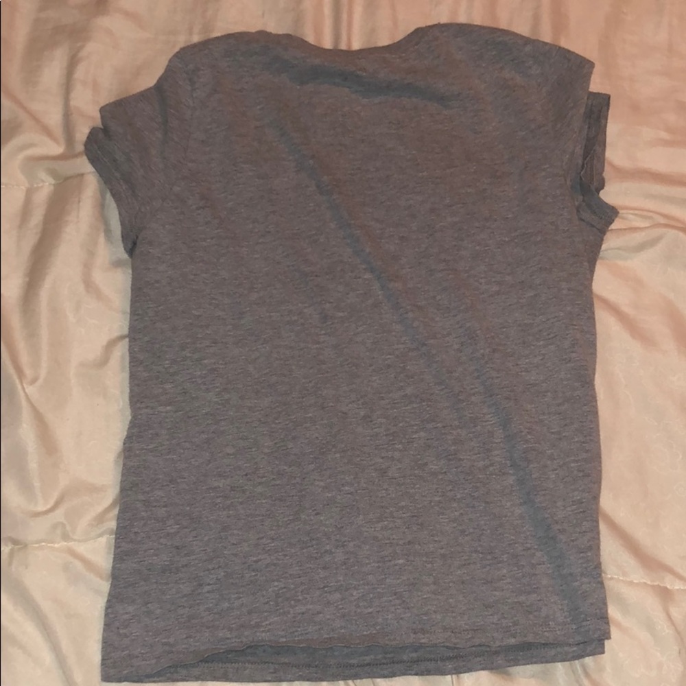 basic nike tee - Picture 4 of 6